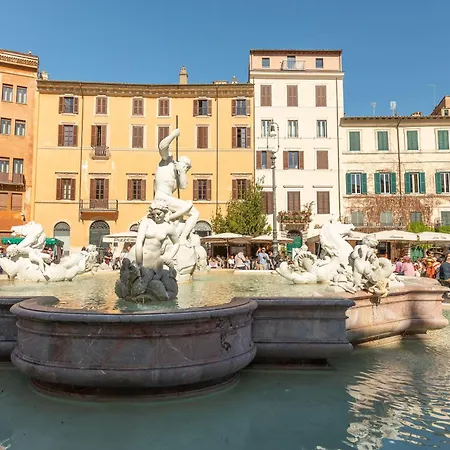 Tritone Luxury Piazza Navona Roma